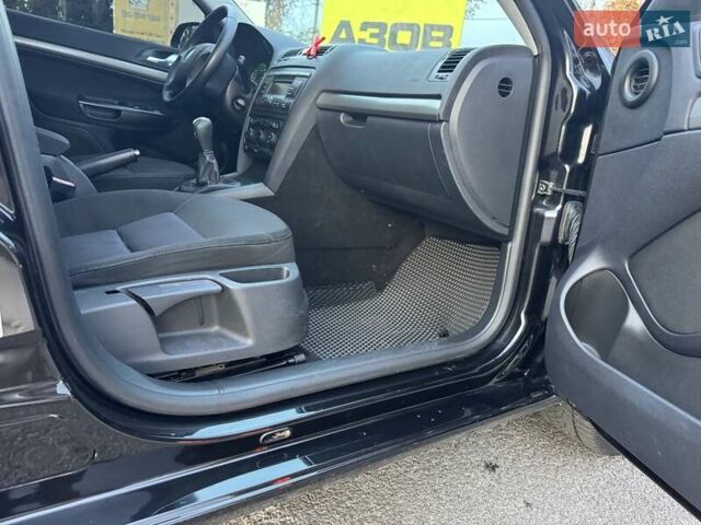 Чорний Шкода Октавія, об'ємом двигуна 1.6 л та пробігом 239 тис. км за 7800 $, фото 6 на Automoto.ua