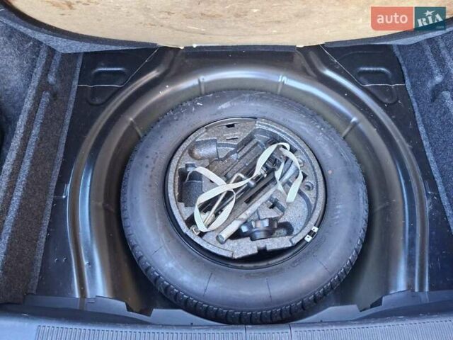 Черный Шкода Октавия, объемом двигателя 1.8 л и пробегом 262 тыс. км за 6300 $, фото 26 на Automoto.ua