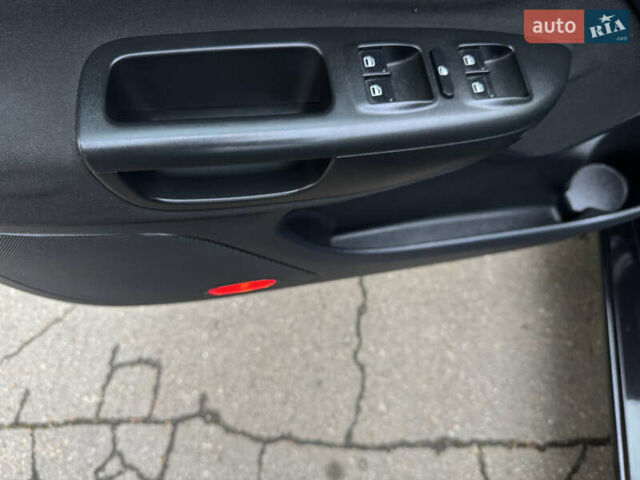 Черный Шкода Октавия, объемом двигателя 1.6 л и пробегом 187 тыс. км за 6450 $, фото 11 на Automoto.ua