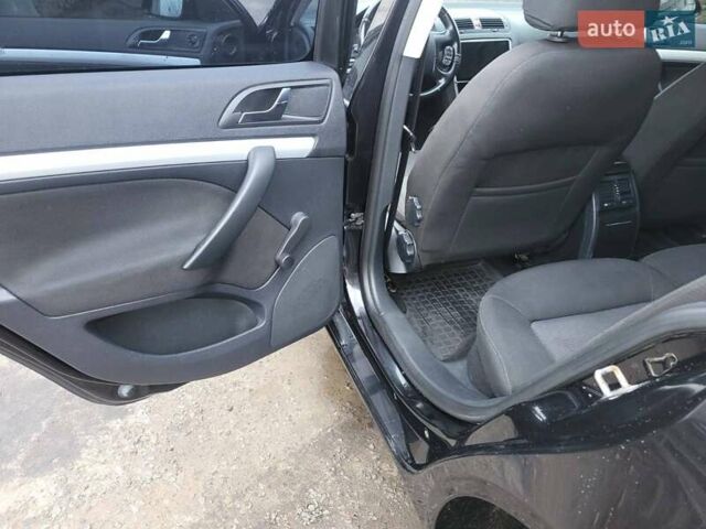 Чорний Шкода Октавія, об'ємом двигуна 1.9 л та пробігом 208 тис. км за 6900 $, фото 1 на Automoto.ua