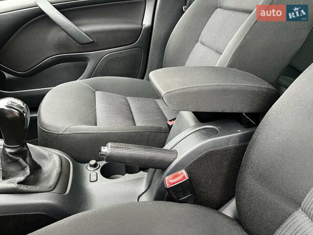 Чорний Шкода Октавія, об'ємом двигуна 1.8 л та пробігом 149 тис. км за 7399 $, фото 57 на Automoto.ua