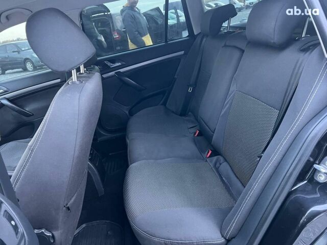 Чорний Шкода Октавія, об'ємом двигуна 2 л та пробігом 307 тис. км за 6990 $, фото 32 на Automoto.ua
