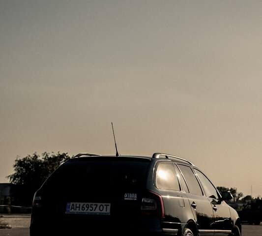 Чорний Шкода Октавія, об'ємом двигуна 1.98 л та пробігом 258 тис. км за 7800 $, фото 2 на Automoto.ua