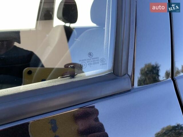 Черный Шкода Октавия, объемом двигателя 1.6 л и пробегом 200 тыс. км за 5999 $, фото 32 на Automoto.ua