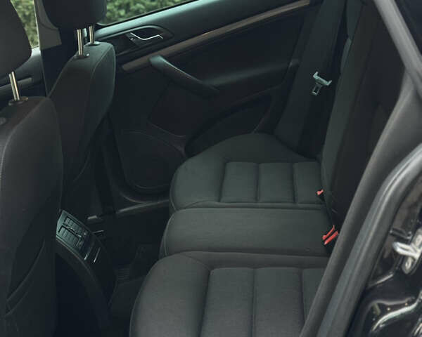 Черный Шкода Октавия, объемом двигателя 1.6 л и пробегом 187 тыс. км за 6450 $, фото 16 на Automoto.ua