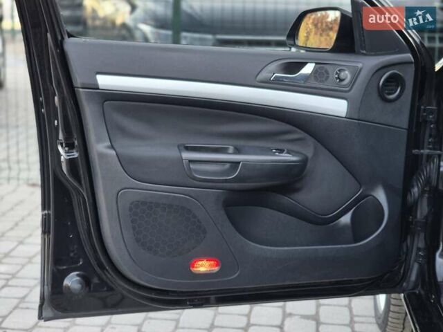Чорний Шкода Октавія, об'ємом двигуна 1.6 л та пробігом 239 тис. км за 6955 $, фото 22 на Automoto.ua