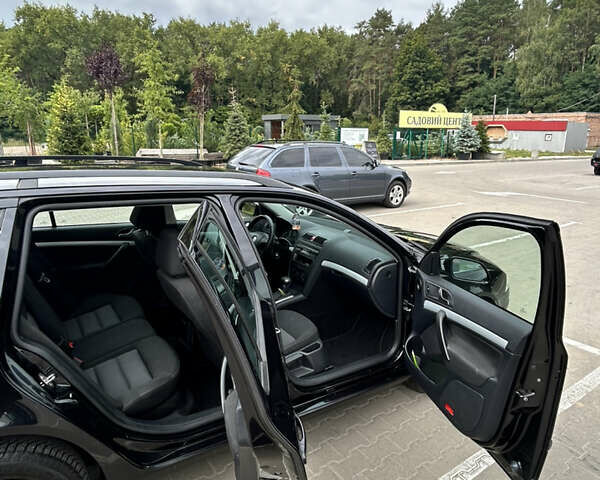 Черный Шкода Октавия, объемом двигателя 1.6 л и пробегом 255 тыс. км за 8500 $, фото 10 на Automoto.ua