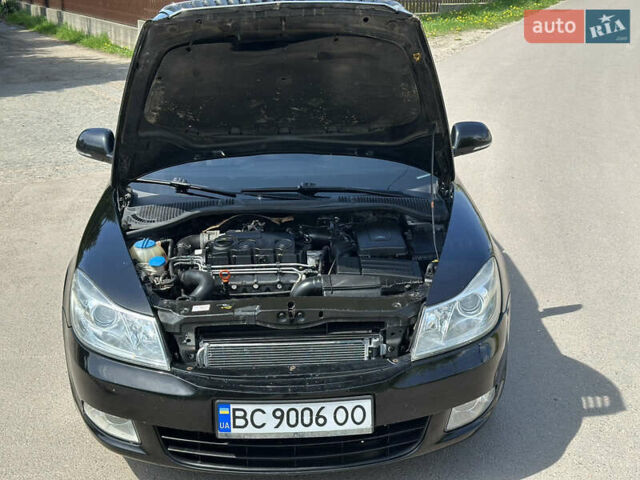 Черный Шкода Октавия, объемом двигателя 1.9 л и пробегом 319 тыс. км за 7500 $, фото 7 на Automoto.ua