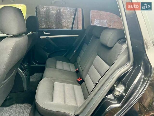 Черный Шкода Октавия, объемом двигателя 1.6 л и пробегом 198 тыс. км за 6700 $, фото 93 на Automoto.ua