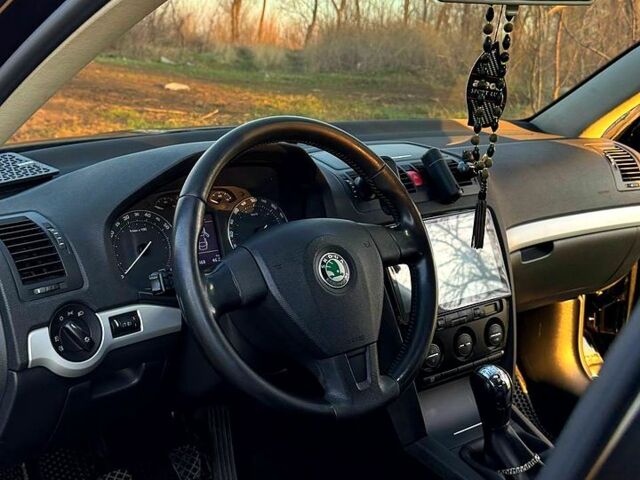 Черный Шкода Октавия, объемом двигателя 1.8 л и пробегом 0 тыс. км за 7300 $, фото 3 на Automoto.ua