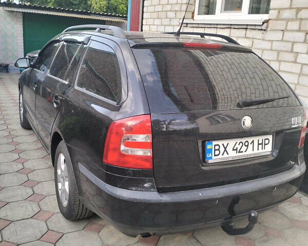 Черный Шкода Октавия, объемом двигателя 1.6 л и пробегом 244 тыс. км за 5800 $, фото 2 на Automoto.ua