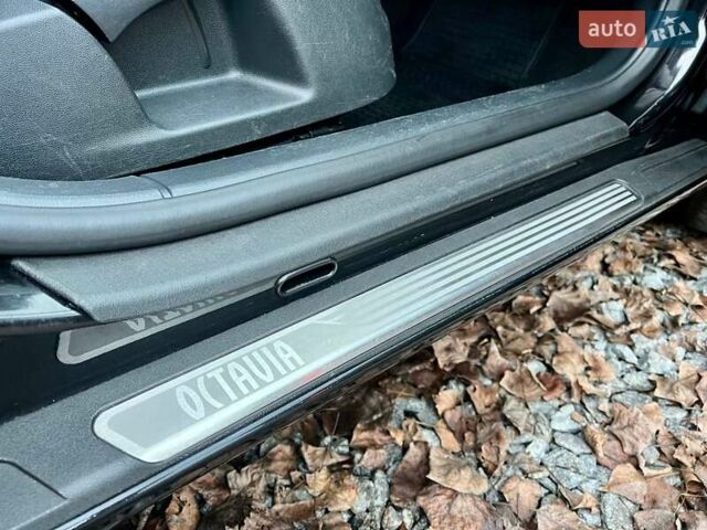 Чорний Шкода Октавія, об'ємом двигуна 1.8 л та пробігом 182 тис. км за 5999 $, фото 160 на Automoto.ua
