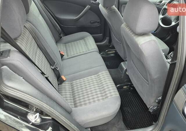 Чорний Шкода Октавія, об'ємом двигуна 1.6 л та пробігом 197 тис. км за 5900 $, фото 27 на Automoto.ua