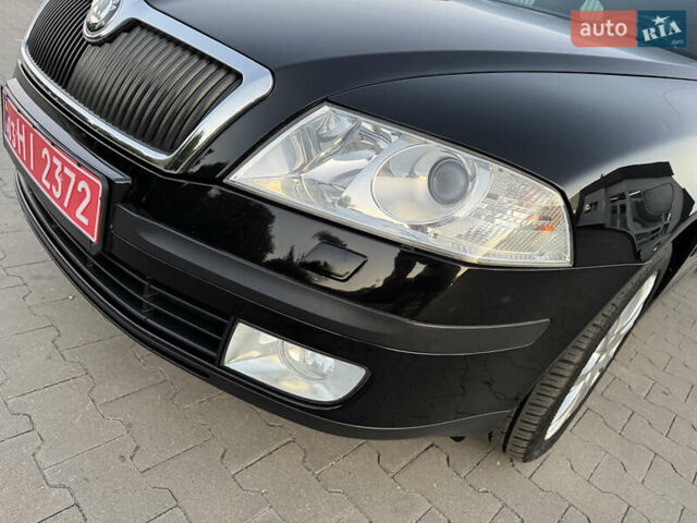 Чорний Шкода Октавія, об'ємом двигуна 1.8 л та пробігом 212 тис. км за 7750 $, фото 24 на Automoto.ua