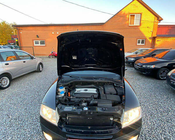 Чорний Шкода Октавія, об'ємом двигуна 1.8 л та пробігом 203 тис. км за 7300 $, фото 5 на Automoto.ua