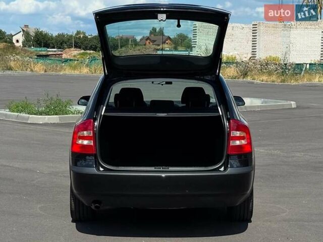 Черный Шкода Октавия, объемом двигателя 1.6 л и пробегом 201 тыс. км за 6900 $, фото 10 на Automoto.ua