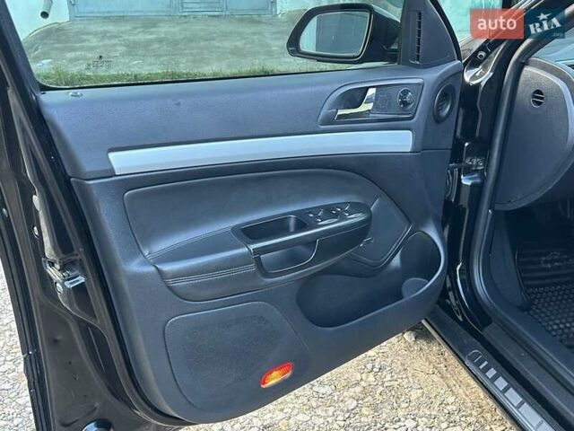 Черный Шкода Октавия, объемом двигателя 1.97 л и пробегом 265 тыс. км за 7350 $, фото 33 на Automoto.ua