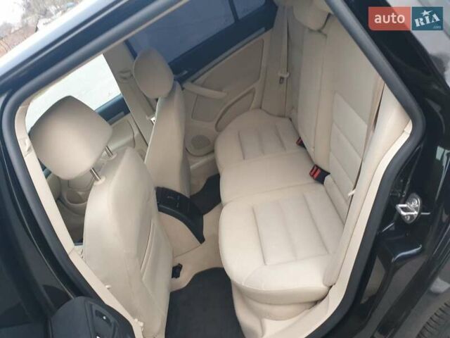 Черный Шкода Октавия, объемом двигателя 1.6 л и пробегом 153 тыс. км за 7400 $, фото 10 на Automoto.ua
