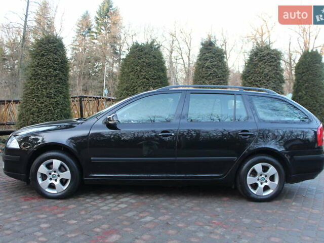 Черный Шкода Октавия, объемом двигателя 1.6 л и пробегом 215 тыс. км за 6390 $, фото 55 на Automoto.ua