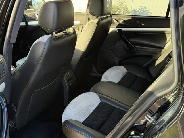 Черный Шкода Октавия, объемом двигателя 2 л и пробегом 254 тыс. км за 2200 $, фото 5 на Automoto.ua