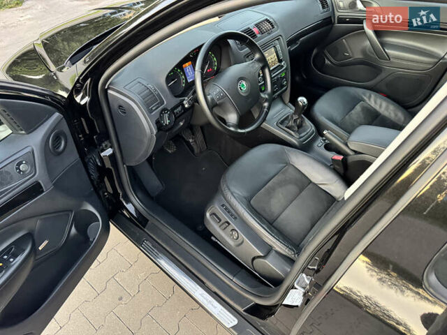 Чорний Шкода Октавія, об'ємом двигуна 1.8 л та пробігом 212 тис. км за 7750 $, фото 46 на Automoto.ua