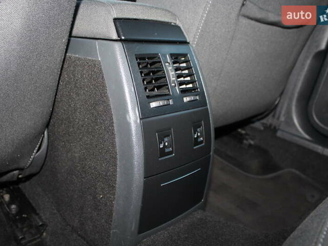 Черный Шкода Октавия, объемом двигателя 1.6 л и пробегом 215 тыс. км за 6390 $, фото 92 на Automoto.ua