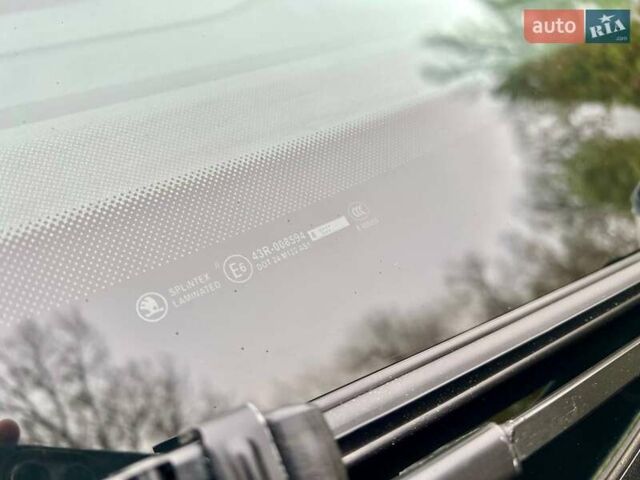 Черный Шкода Октавия, объемом двигателя 1.6 л и пробегом 198 тыс. км за 6700 $, фото 49 на Automoto.ua