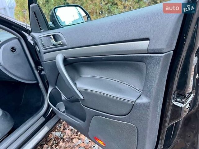 Чорний Шкода Октавія, об'ємом двигуна 1.8 л та пробігом 182 тис. км за 5999 $, фото 121 на Automoto.ua