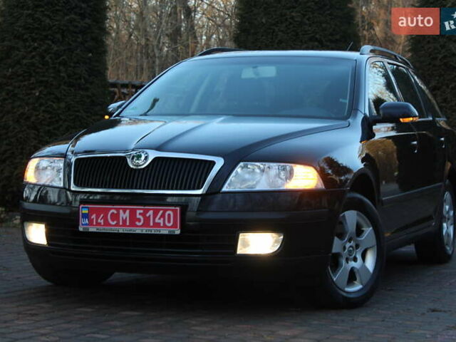 Черный Шкода Октавия, объемом двигателя 1.6 л и пробегом 215 тыс. км за 6390 $, фото 4 на Automoto.ua