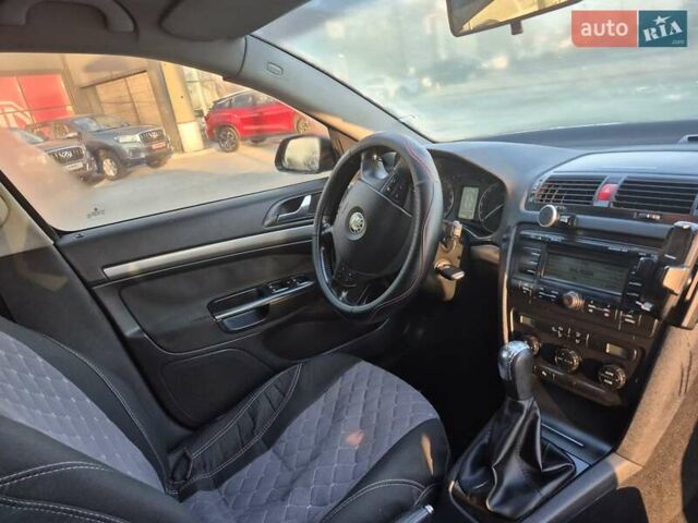 Чорний Шкода Октавія, об'ємом двигуна 1.97 л та пробігом 272 тис. км за 6500 $, фото 8 на Automoto.ua