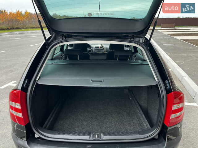 Черный Шкода Октавия, объемом двигателя 1.8 л и пробегом 149 тыс. км за 7399 $, фото 93 на Automoto.ua