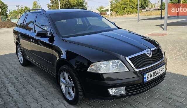 Чорний Шкода Октавія, об'ємом двигуна 1.6 л та пробігом 250 тис. км за 6500 $, фото 7 на Automoto.ua