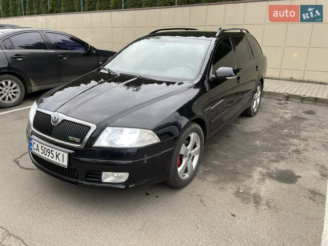 Черный Шкода Октавия, объемом двигателя 2 л и пробегом 291 тыс. км за 7400 $, фото 1 на Automoto.ua