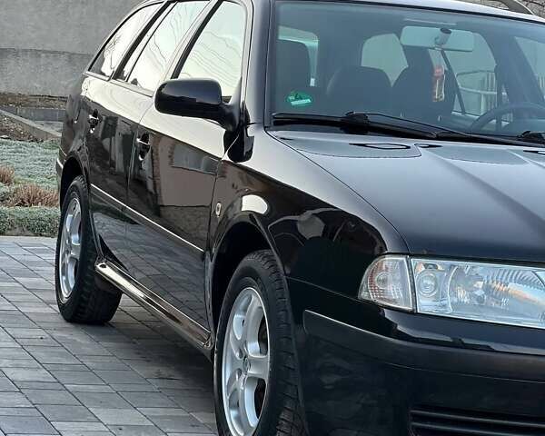Черный Шкода Октавия, объемом двигателя 1.6 л и пробегом 189 тыс. км за 6399 $, фото 9 на Automoto.ua