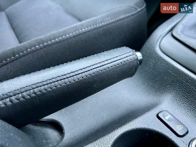 Чорний Шкода Октавія, об'ємом двигуна 1.8 л та пробігом 182 тис. км за 5999 $, фото 126 на Automoto.ua