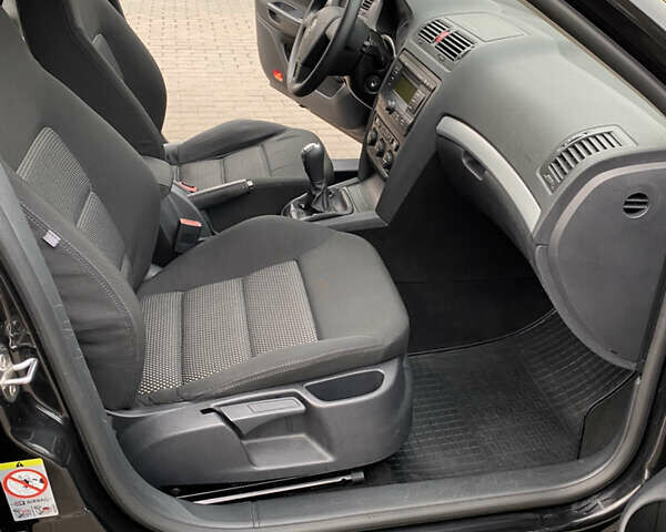Чорний Шкода Октавія, об'ємом двигуна 1.8 л та пробігом 207 тис. км за 6600 $, фото 28 на Automoto.ua