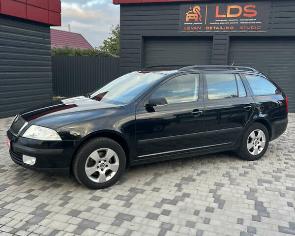 Чорний Шкода Октавія, об'ємом двигуна 1.6 л та пробігом 210 тис. км за 6900 $, фото 3 на Automoto.ua