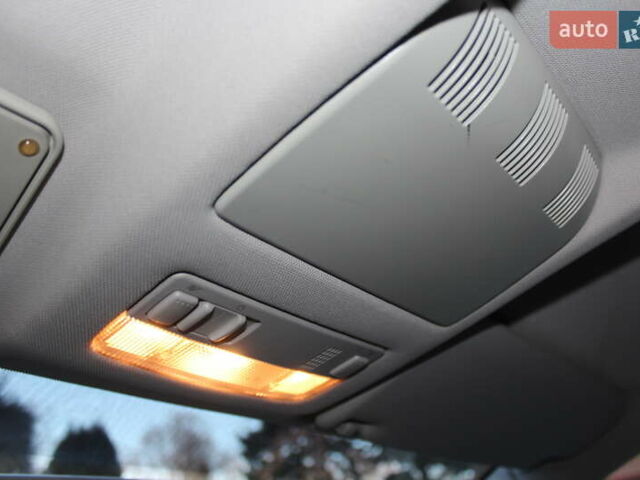 Черный Шкода Октавия, объемом двигателя 1.6 л и пробегом 215 тыс. км за 6390 $, фото 64 на Automoto.ua