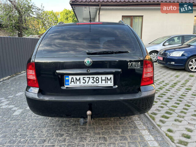 Черный Шкода Октавия, объемом двигателя 1.6 л и пробегом 231 тыс. км за 4999 $, фото 6 на Automoto.ua