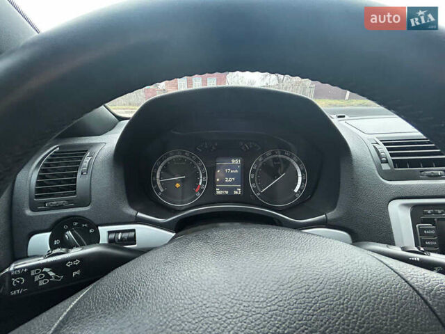 Черный Шкода Октавия, объемом двигателя 2.01 л и пробегом 302 тыс. км за 7200 $, фото 15 на Automoto.ua