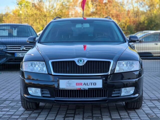 Черный Шкода Октавия, объемом двигателя 1.6 л и пробегом 239 тыс. км за 6955 $, фото 1 на Automoto.ua