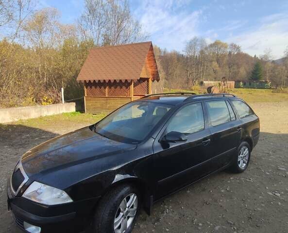 Чорний Шкода Октавія, об'ємом двигуна 1.6 л та пробігом 215 тис. км за 7800 $, фото 1 на Automoto.ua