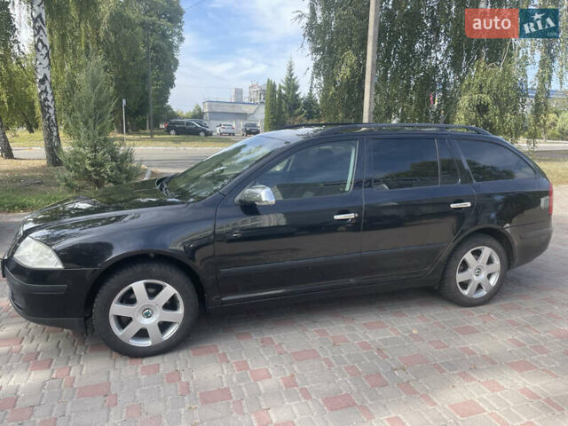 Черный Шкода Октавия, объемом двигателя 1.6 л и пробегом 247 тыс. км за 6000 $, фото 2 на Automoto.ua
