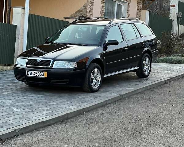Черный Шкода Октавия, объемом двигателя 1.6 л и пробегом 189 тыс. км за 6200 $, фото 34 на Automoto.ua