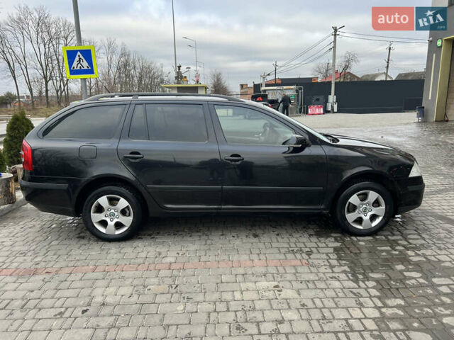 Черный Шкода Октавия, объемом двигателя 1.6 л и пробегом 242 тыс. км за 5500 $, фото 3 на Automoto.ua