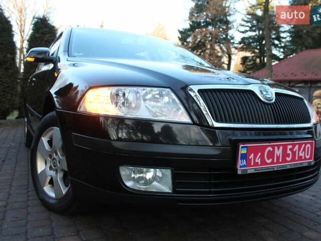 Черный Шкода Октавия, объемом двигателя 1.6 л и пробегом 215 тыс. км за 6390 $, фото 15 на Automoto.ua