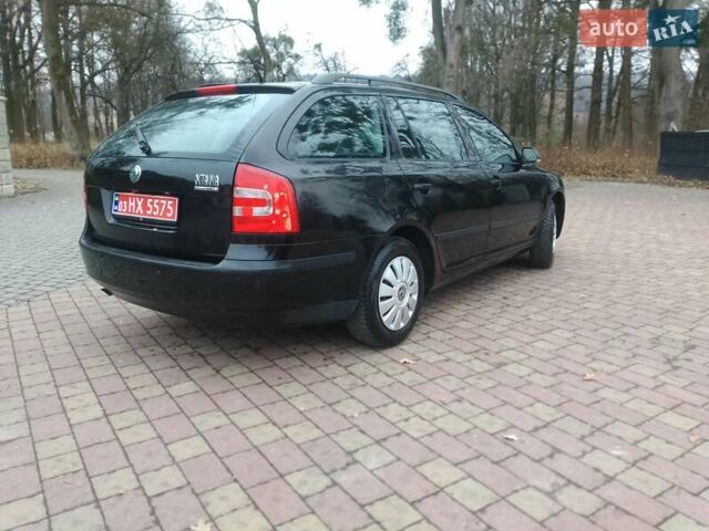 Чорний Шкода Октавія, об'ємом двигуна 1.6 л та пробігом 201 тис. км за 5800 $, фото 7 на Automoto.ua