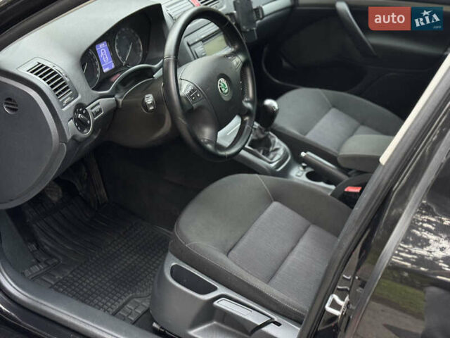 Черный Шкода Октавия, объемом двигателя 1.6 л и пробегом 187 тыс. км за 6450 $, фото 13 на Automoto.ua