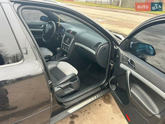 Черный Шкода Октавия, объемом двигателя 2.01 л и пробегом 302 тыс. км за 7200 $, фото 6 на Automoto.ua