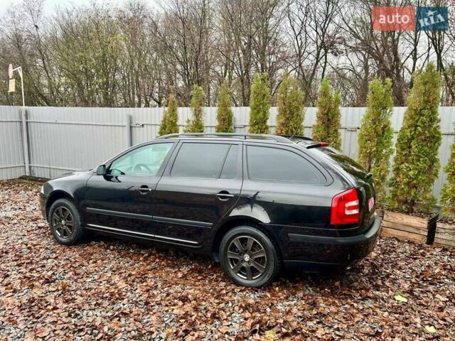 Черный Шкода Октавия, объемом двигателя 1.6 л и пробегом 198 тыс. км за 6700 $, фото 163 на Automoto.ua